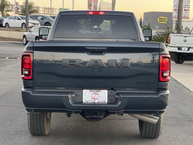 2026 Ram 3500 Big Horn Crew Cab 4x4 8 Box