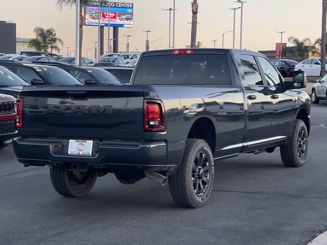 2026 Ram 3500 Big Horn Crew Cab 4x4 8 Box