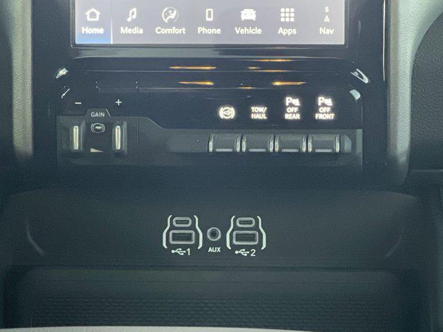 2026 Ram 3500 Big Horn Crew Cab 4x4 8 Box