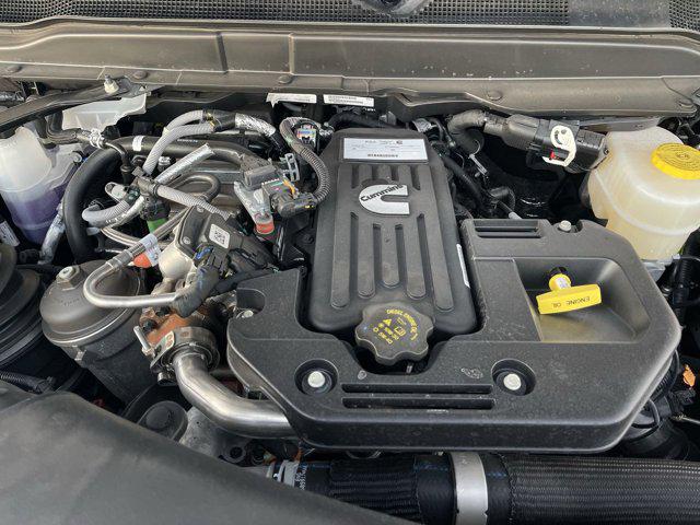 2026 Ram 3500 Big Horn Crew Cab 4x4 8 Box