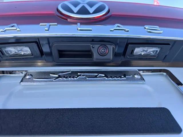 2026 Volkswagen Atlas SE with Technology