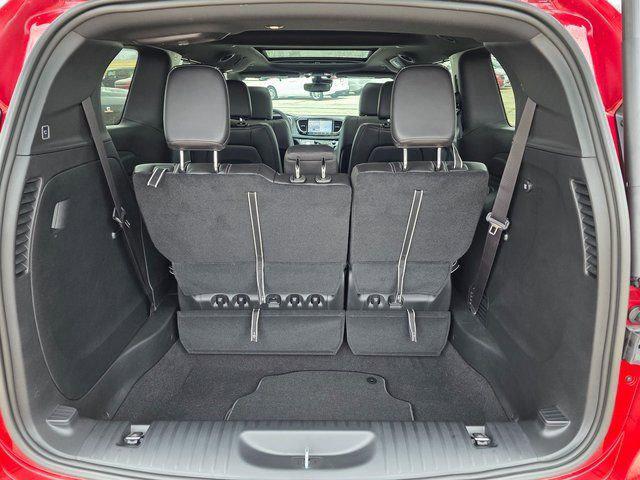2026 Chrysler Pacifica Select AWD