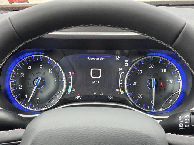 2026 Chrysler Pacifica Select AWD