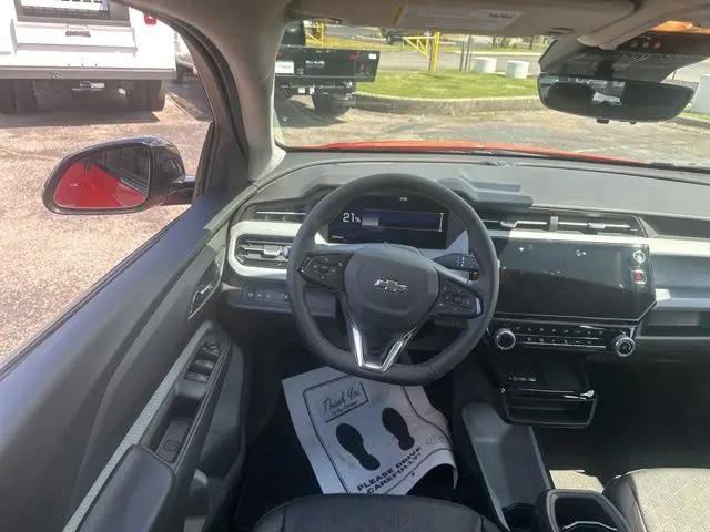 2027 Chevrolet Bolt RS FWD