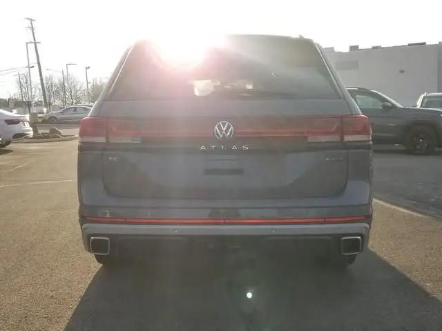 2026 Volkswagen Atlas Peak Edition
