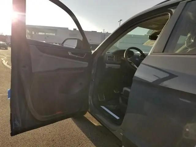 2026 Volkswagen Atlas Peak Edition
