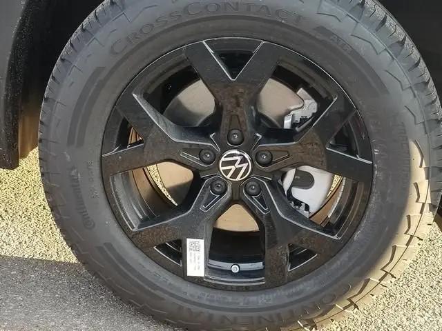 2026 Volkswagen Atlas Peak Edition