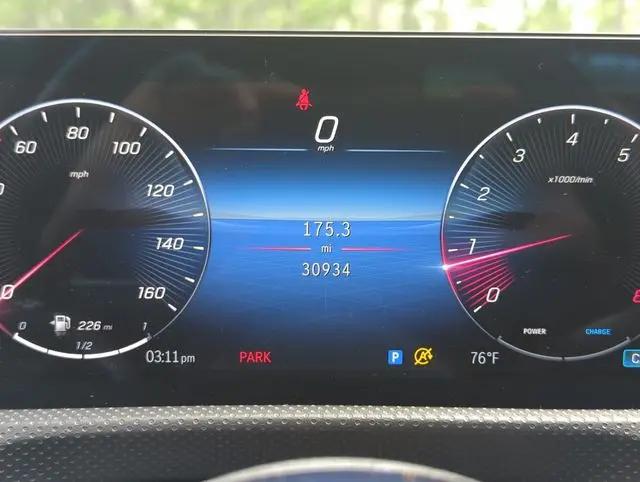 2025 Mercedes-Benz CLA 250 4MATIC