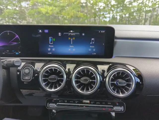 2025 Mercedes-Benz CLA 250 4MATIC