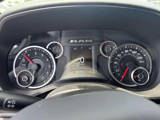 2026 Ram 1500 Big Horn Crew Cab 4x4 57 Box