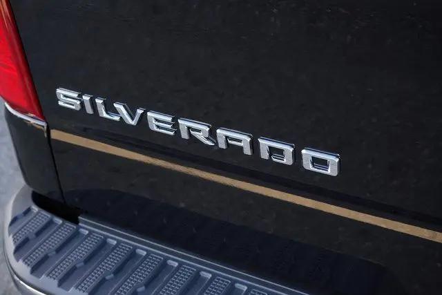 2026 Chevrolet Silverado 1500 4WD Regular Cab Long Bed WT