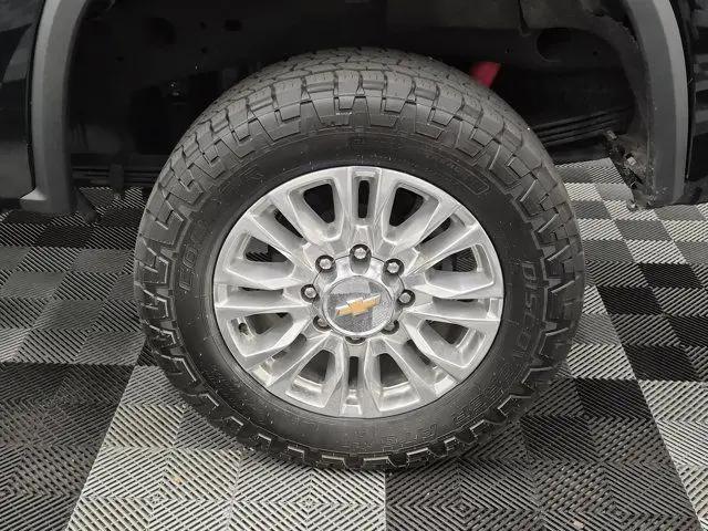 2022 Chevrolet Silverado 2500HD 4WD Crew Cab Standard Bed High Country