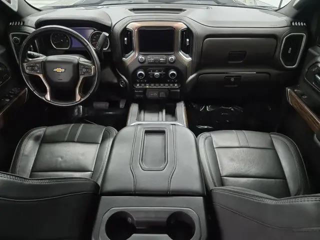 2022 Chevrolet Silverado 2500HD 4WD Crew Cab Standard Bed High Country