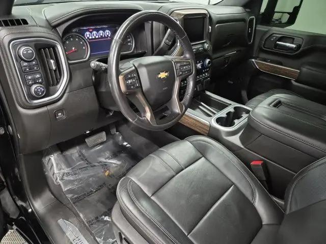 2022 Chevrolet Silverado 2500HD 4WD Crew Cab Standard Bed High Country