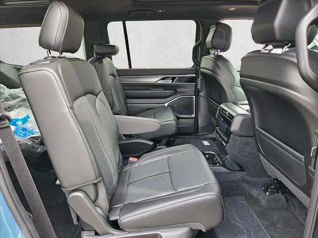 2026 Jeep Grand Wagoneer Upland 4x4