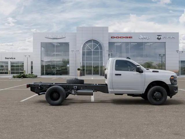 2026 Ram 3500 Tradesman/Big Horn
