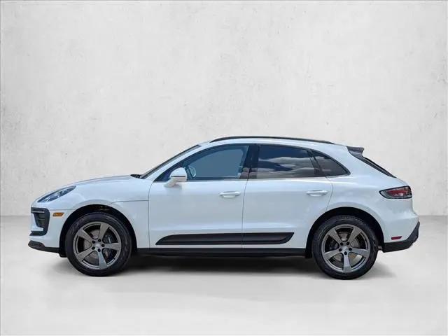 2025 Porsche Macan Macan
