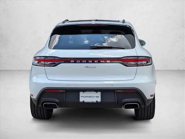 2025 Porsche Macan Macan