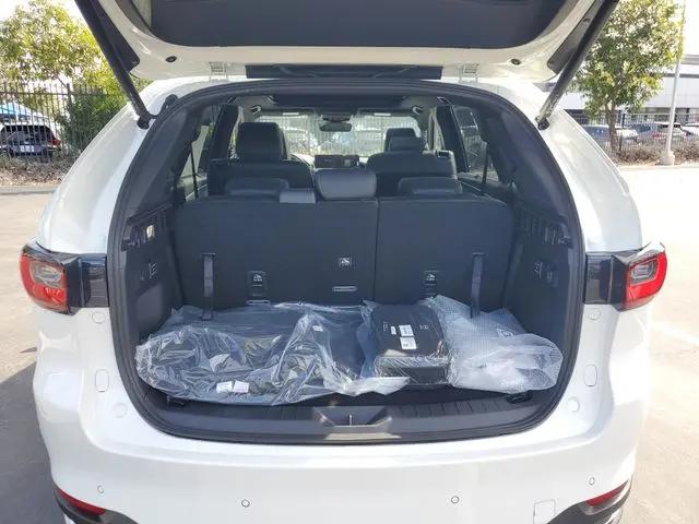 2026 Mazda X-90 Premium Plus