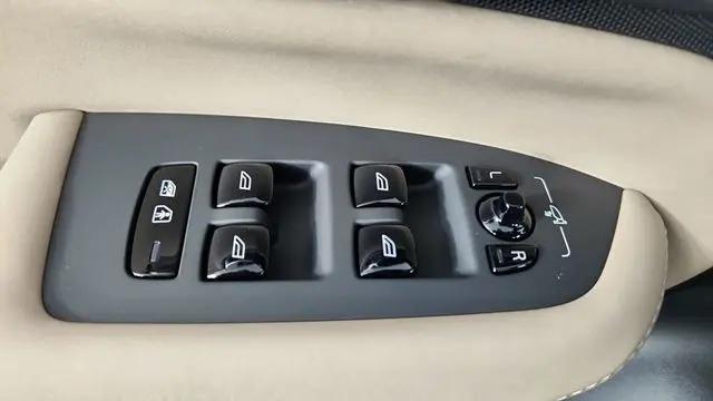 2026 Volvo XC90 Plug-In Hybrid Plus, T8 AWD, Electric/Gasoline, Bright, 7 Seats