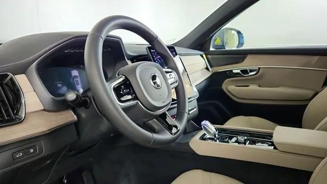 2026 Volvo XC90 Plug-In Hybrid Plus, T8 AWD, Electric/Gasoline, Bright, 7 Seats