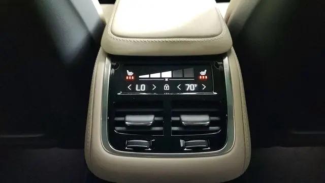 2026 Volvo XC90 Plug-In Hybrid Plus, T8 AWD, Electric/Gasoline, Bright, 7 Seats