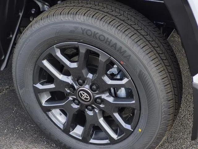 2026 Toyota Tundra Platinum CrewMax 5.5' Bed