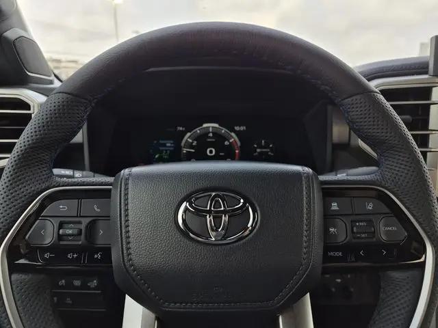 2026 Toyota Tundra Platinum CrewMax 5.5' Bed
