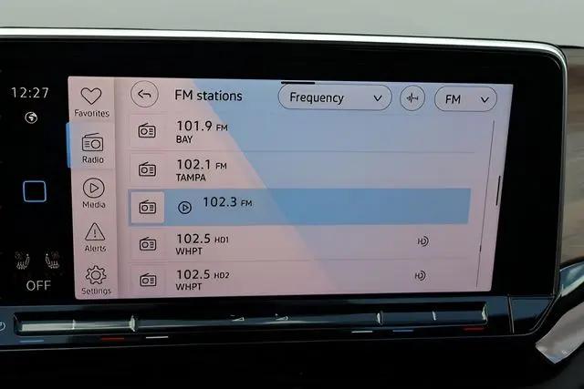2026 Volkswagen Atlas SE with Technology