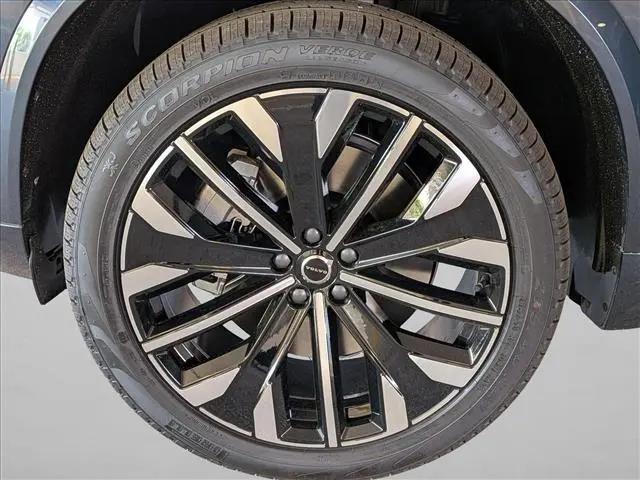 2026 Volvo XC90 Plug-In Hybrid Ultra, T8 AWD, Electric/Gasoline, Bright, 7 Seats