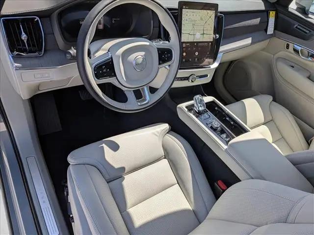 2026 Volvo XC90 Plug-In Hybrid Ultra, T8 AWD, Electric/Gasoline, Bright, 7 Seats