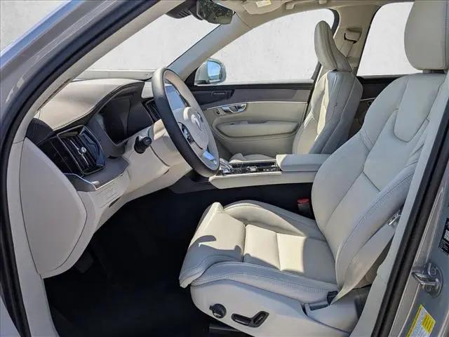 2026 Volvo XC90 Plug-In Hybrid Ultra, T8 AWD, Electric/Gasoline, Bright, 7 Seats