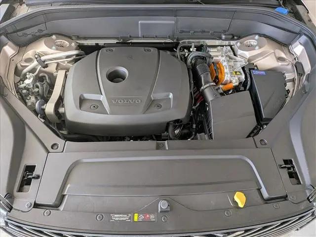 2026 Volvo XC90 Plug-In Hybrid Plus, T8 AWD, Electric/Gasoline, Bright, 7 Seats