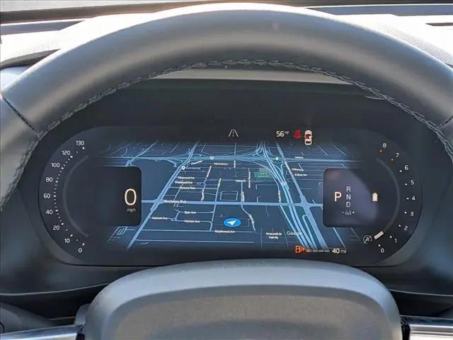 2026 Volvo XC40 Plus, B5 AWD Gas (mild hybrid), Dark