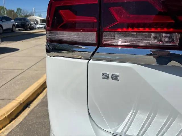 2026 Volkswagen Atlas SE with Technology