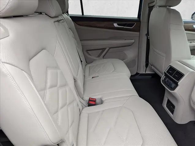 2026 Volkswagen Atlas SE
