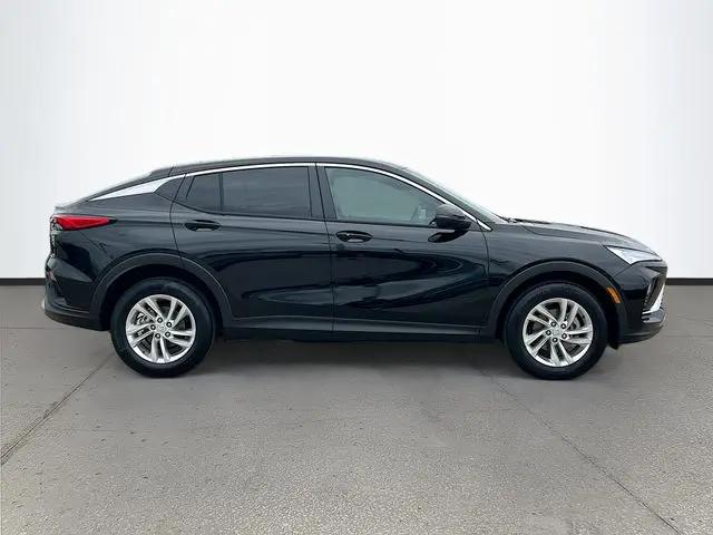 2026 Buick NV Preferred FWD