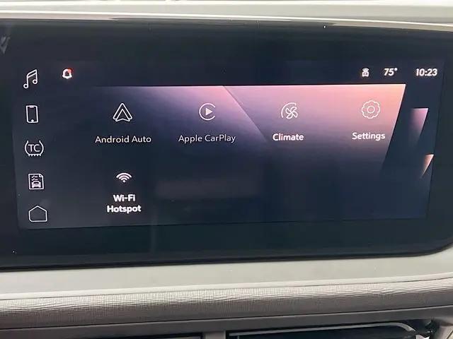 2026 Buick NV Preferred FWD