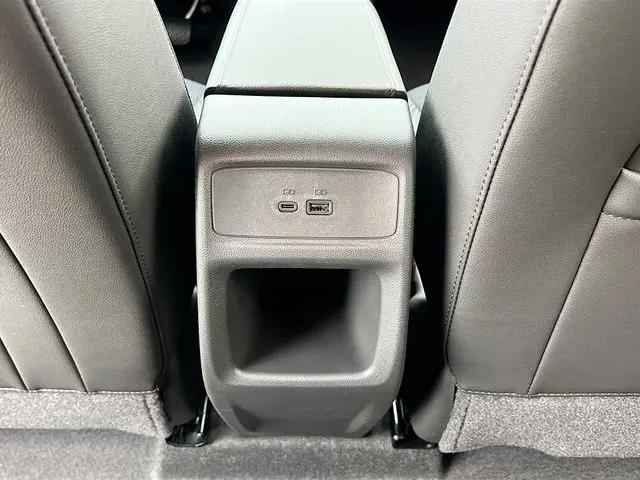 2026 Buick NV Preferred FWD