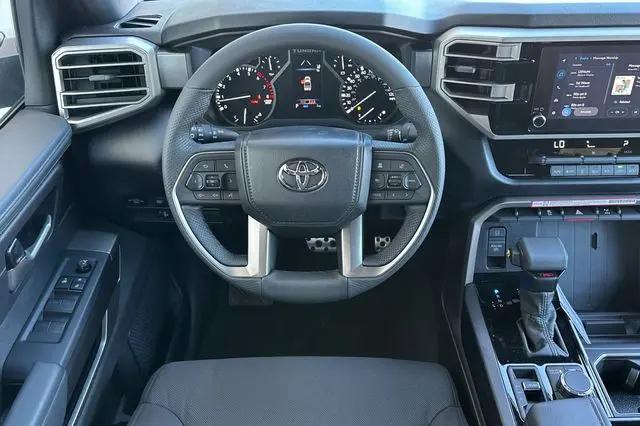 2026 Toyota Tundra SR5 CrewMax 5.5' Bed