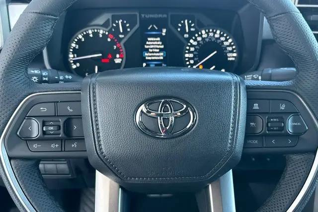 2026 Toyota Tundra SR5 CrewMax 5.5' Bed