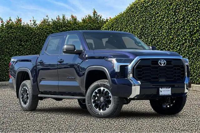 2026 Toyota Tundra SR5 CrewMax 5.5' Bed