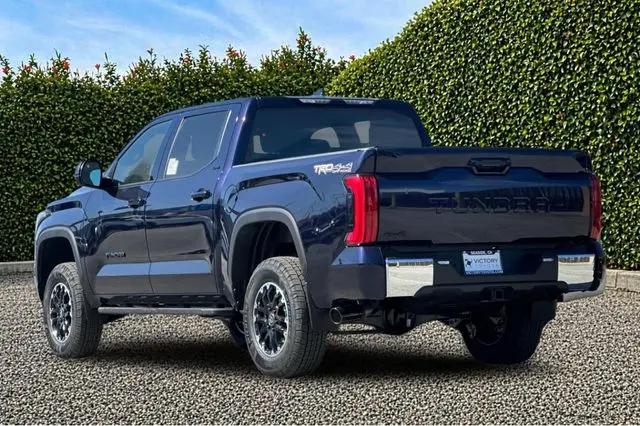 2026 Toyota Tundra SR5 CrewMax 5.5' Bed