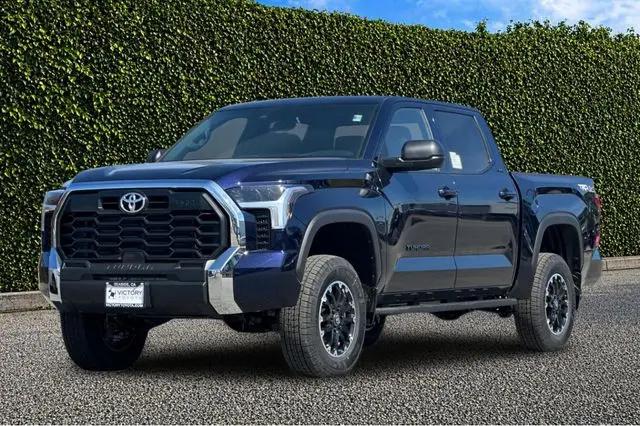 2026 Toyota Tundra SR5 CrewMax 5.5' Bed