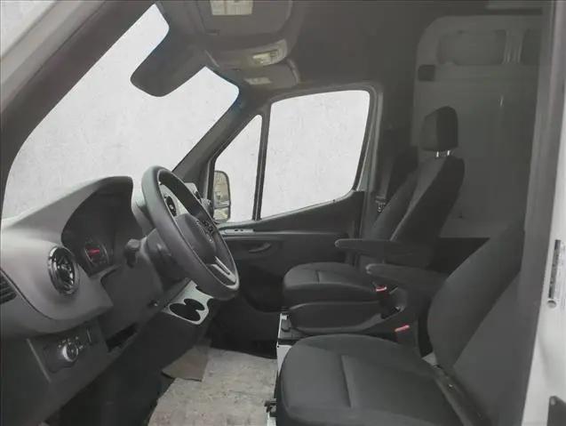2024 Mercedes-Benz Sprinter 2500 Standard Roof 4-Cyl Diesel