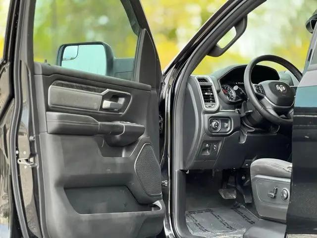 2022 Ram 1500 Big Horn Quad Cab 4x4 6'4" Box