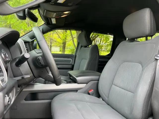 2022 Ram 1500 Big Horn Quad Cab 4x4 6'4" Box