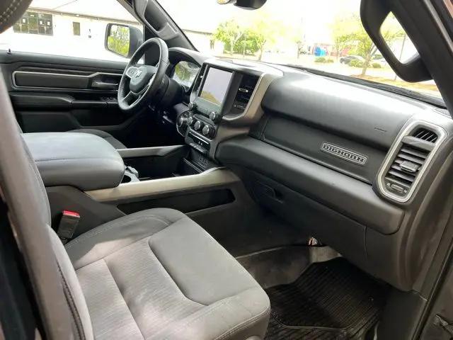 2022 Ram 1500 Big Horn Quad Cab 4x4 6'4" Box