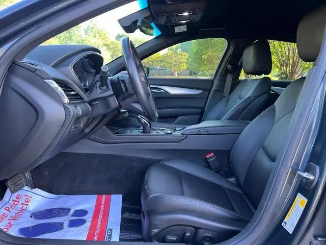 2022 Cadillac CT5 Luxury