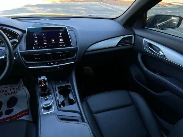 2022 Cadillac CT5 Luxury